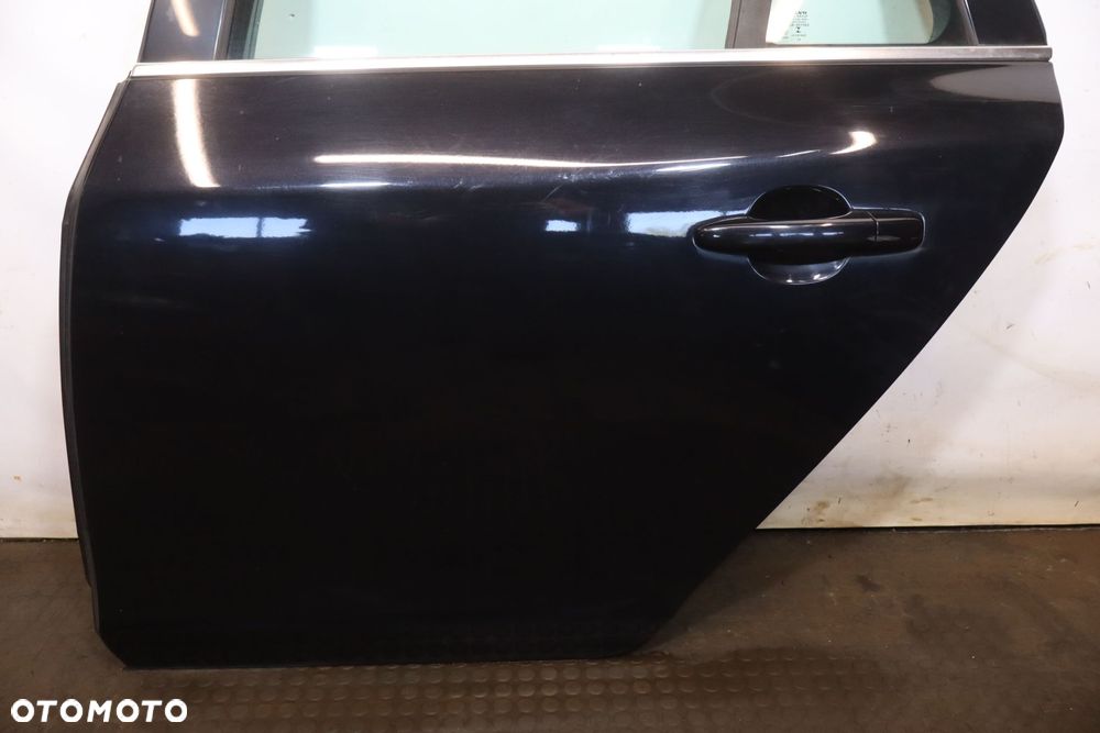 DRZWI LEWY TYŁ VOLVO V60 I 452-26 SUV - 4