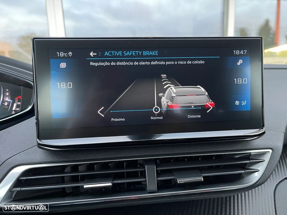 Peugeot 3008 1.5 BlueHDi Active Pack - 24