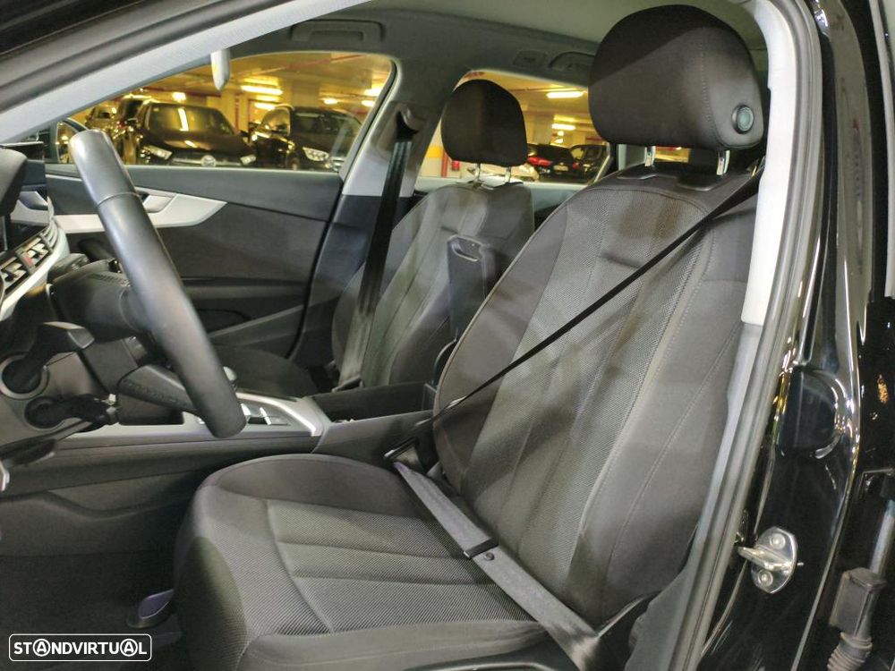 Audi A4 Avant 30 TDI S tronic - 5