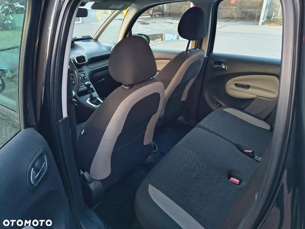 Citroën C3 Picasso 1.4i Exclusive - 8