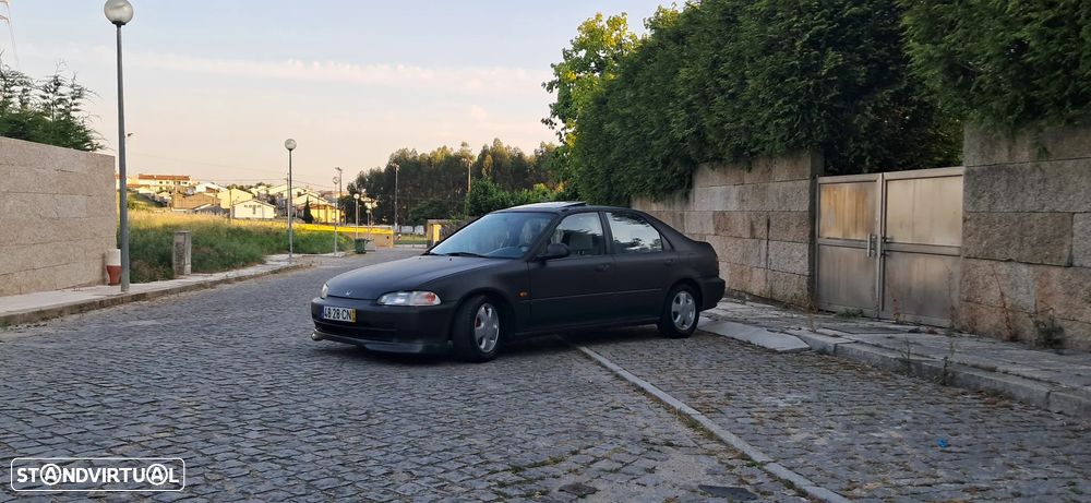 Honda Civic 1.6 ESi - 12