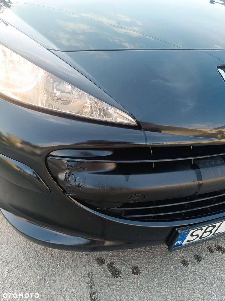 Peugeot 207 1.6 HDi 16V Intense - 3