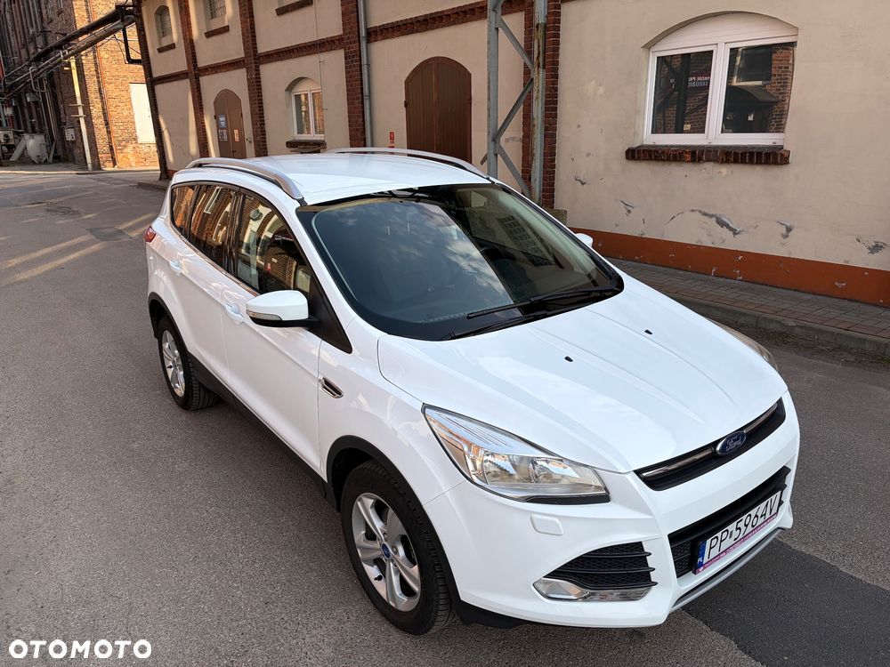 Ford Kuga 1.5 EcoBoost 2x4 Titanium - 22