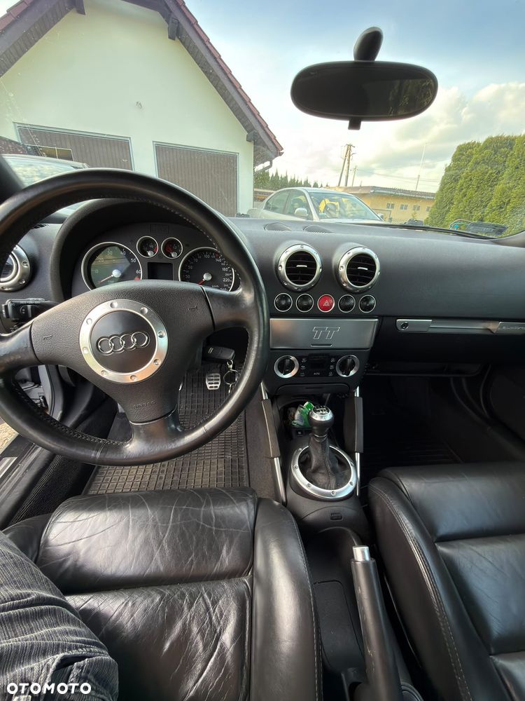 Audi TT Coupé 1.8T Quattro - 7