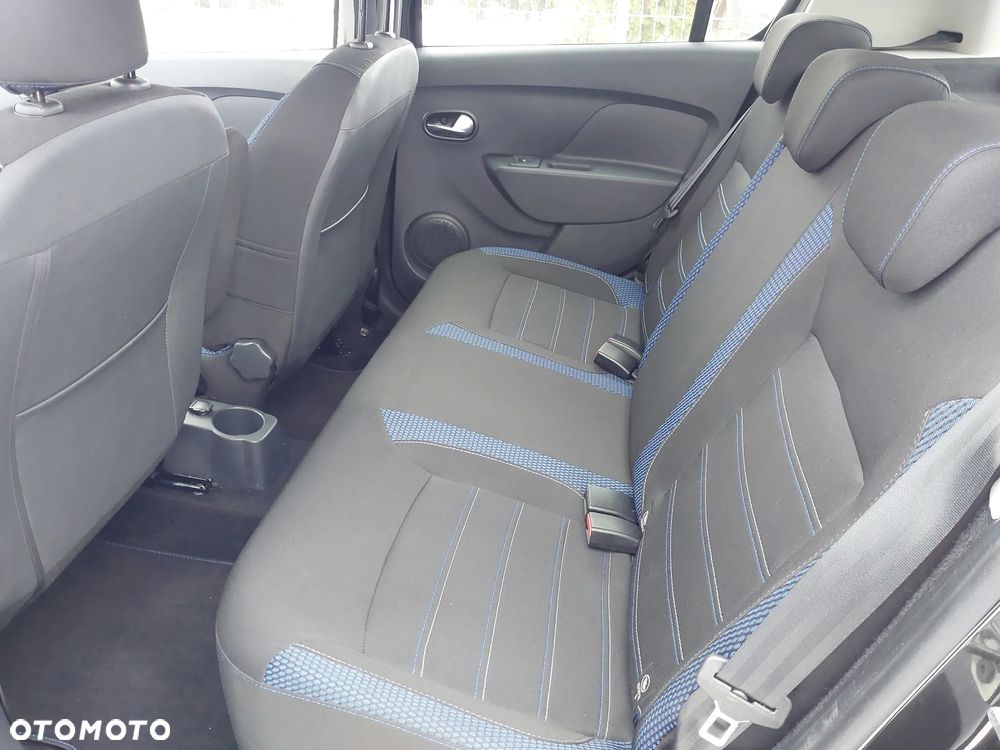 Dacia Sandero - 11