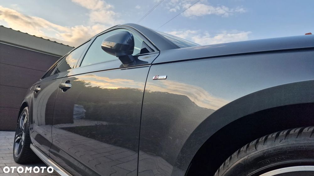 Audi A4 Avant 40 TDI S tronic S line - 11