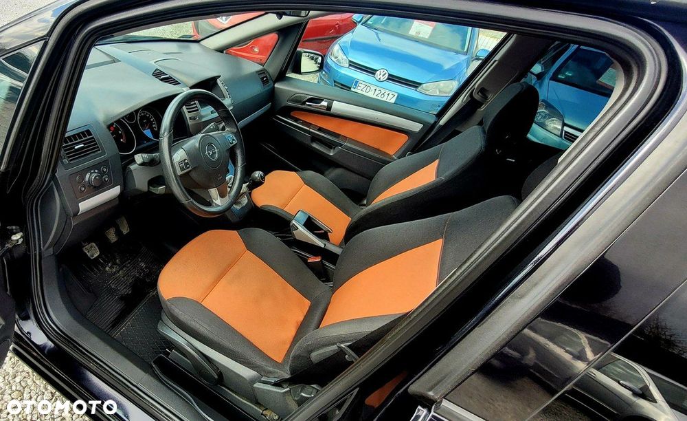 Opel Zafira 1.9 CDTI Essentia - 21