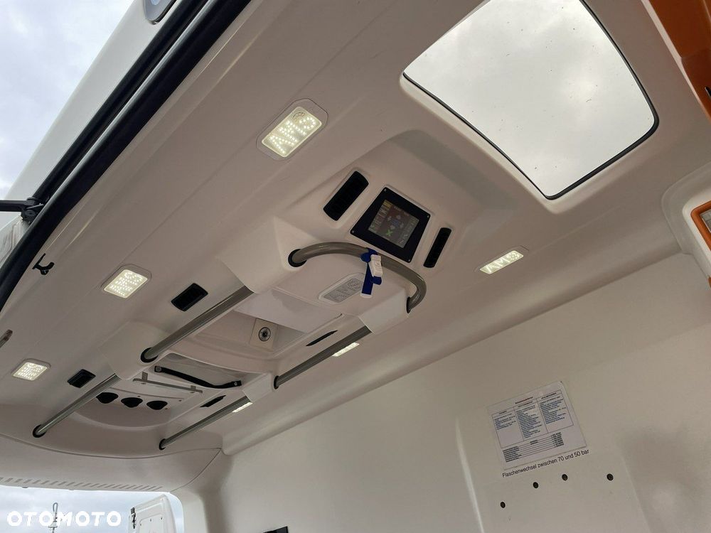 Volkswagen Crafter - 29