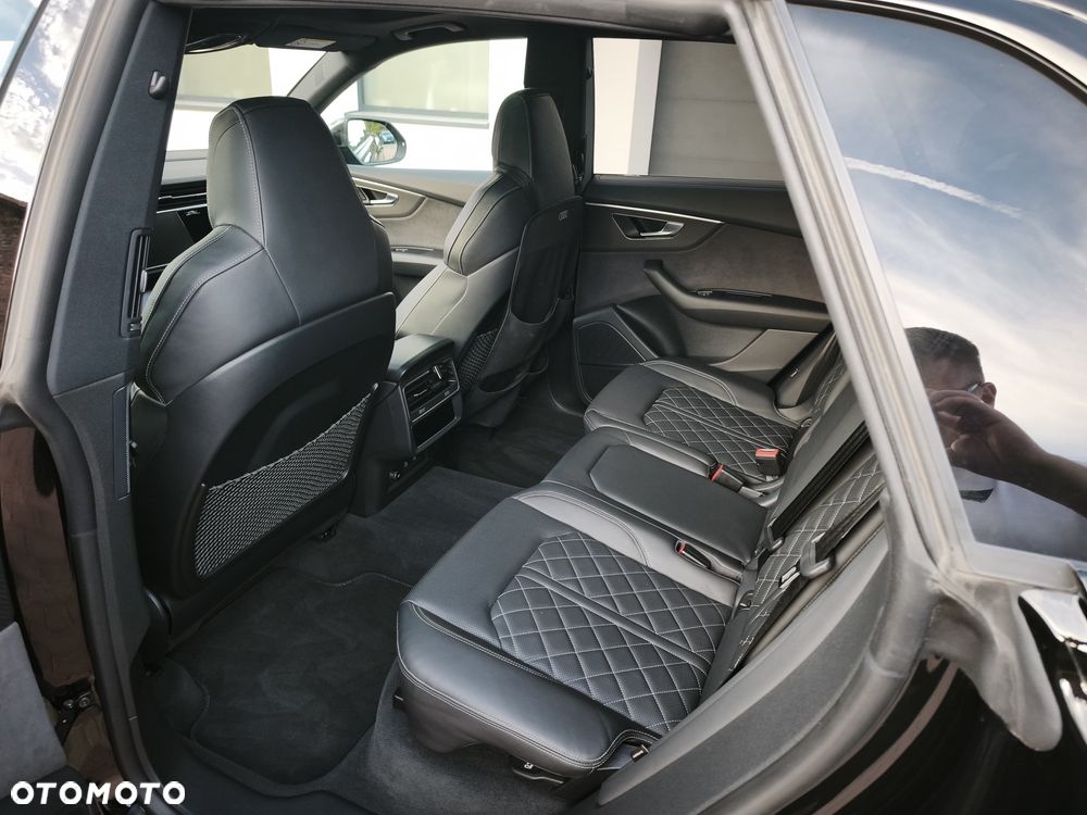 Audi SQ8 TFSI Quattro Tiptronic - 27