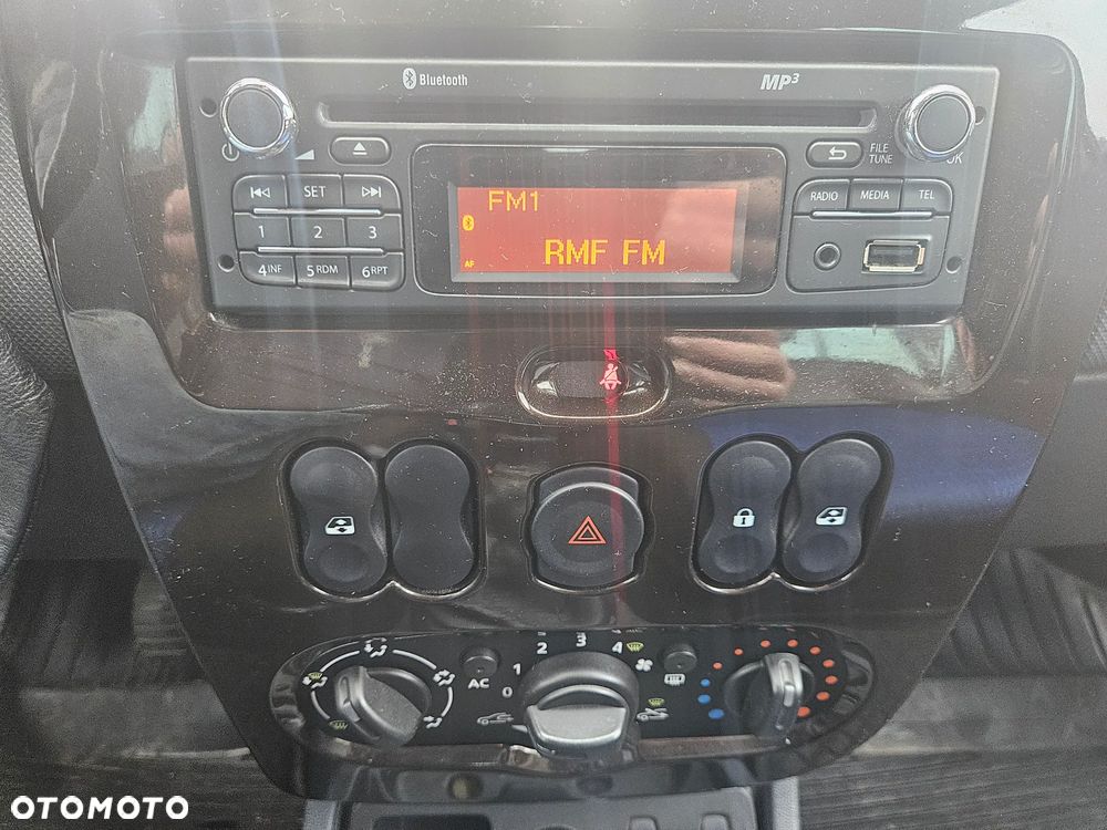 Dacia Duster dCi 110 FAP 4x2 Destination - 12