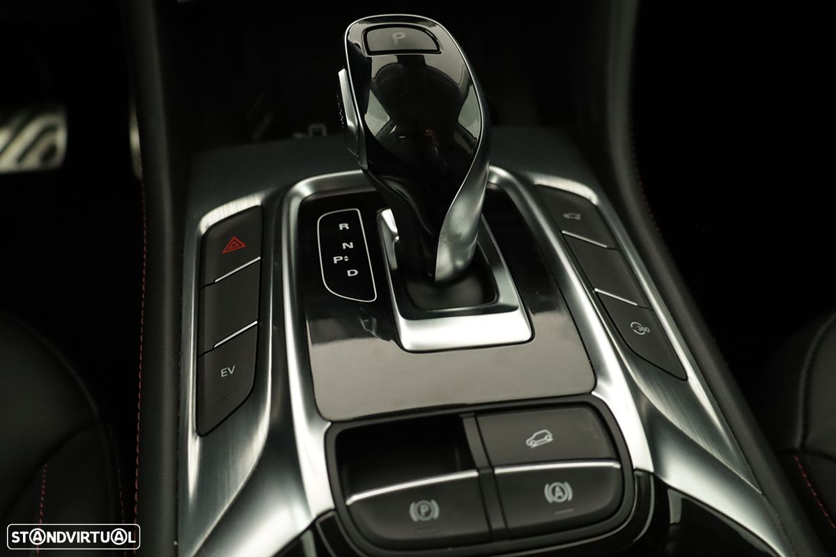 MG EHS 1.5 T-GDI Plug-in Hybrid Luxury - 13