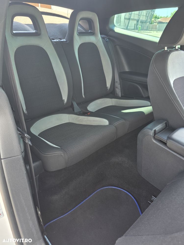 Volkswagen Scirocco 1.4 TSI - 25
