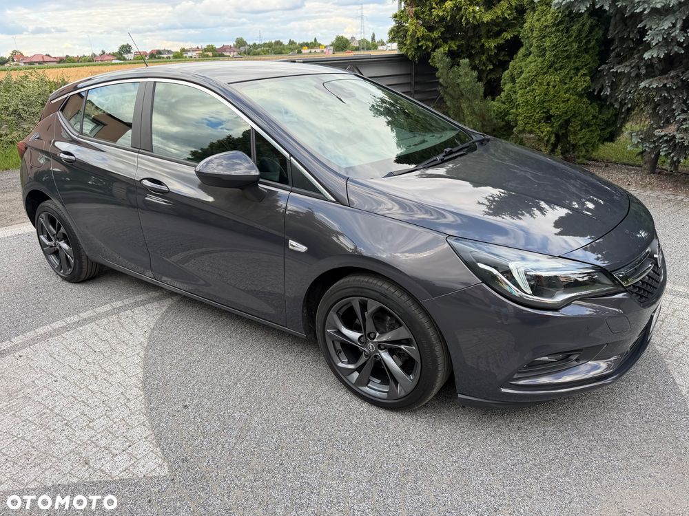 Opel Astra 1.4 Turbo Innovation - 1