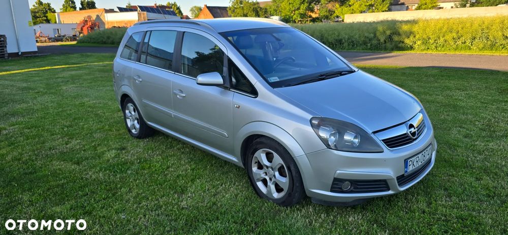 Opel Zafira 1.9 CDTI Elegance - 2
