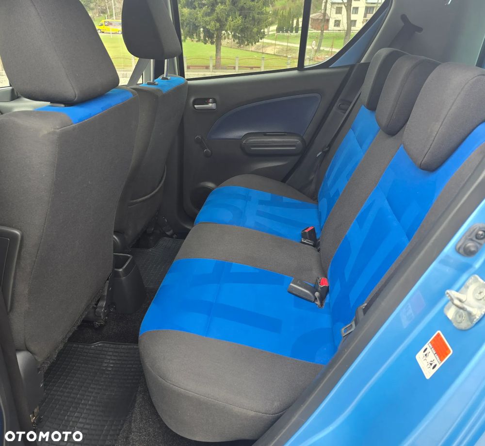 Opel Agila 1.2 16 V - 24