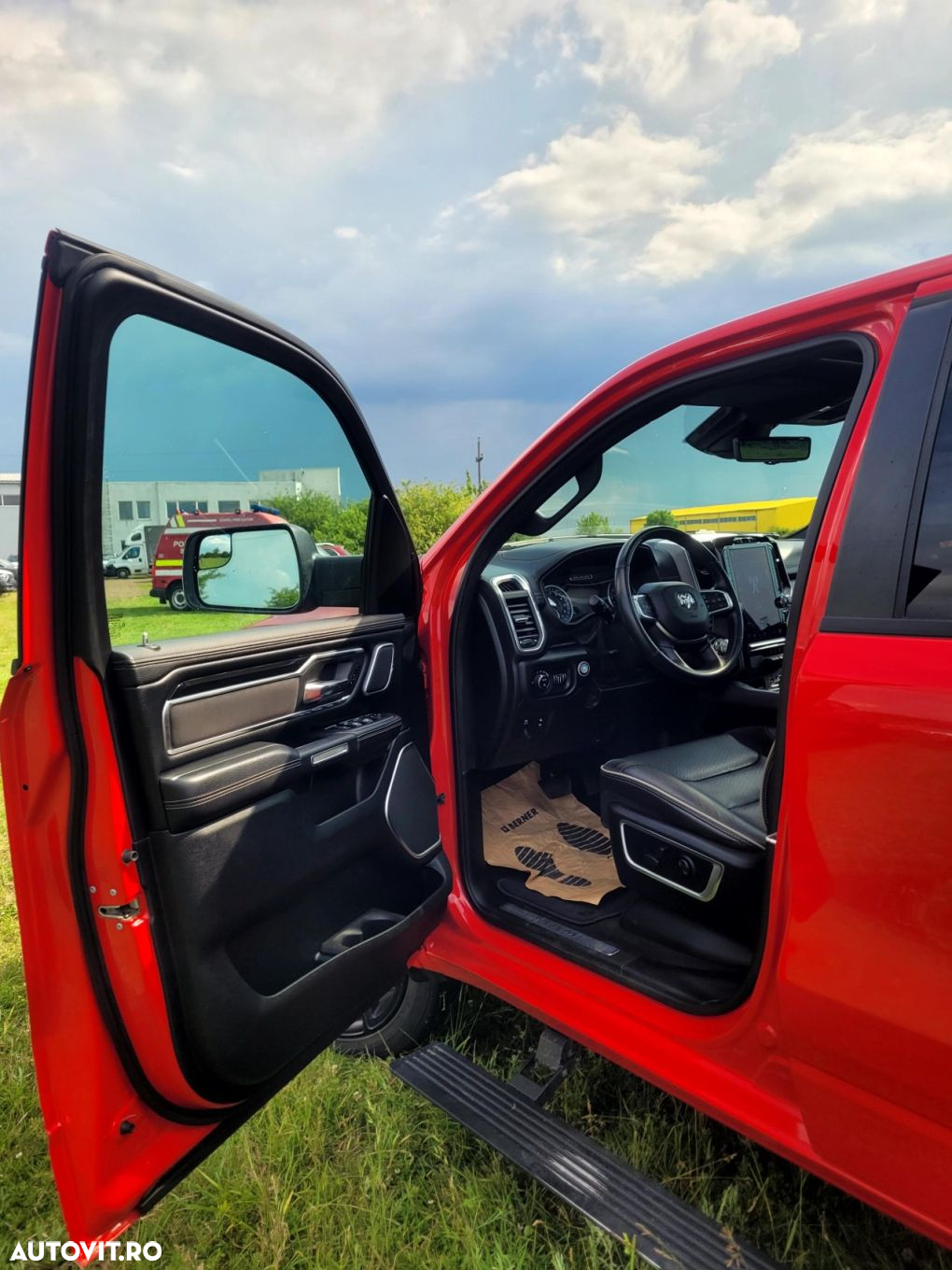 Dodge RAM - 30