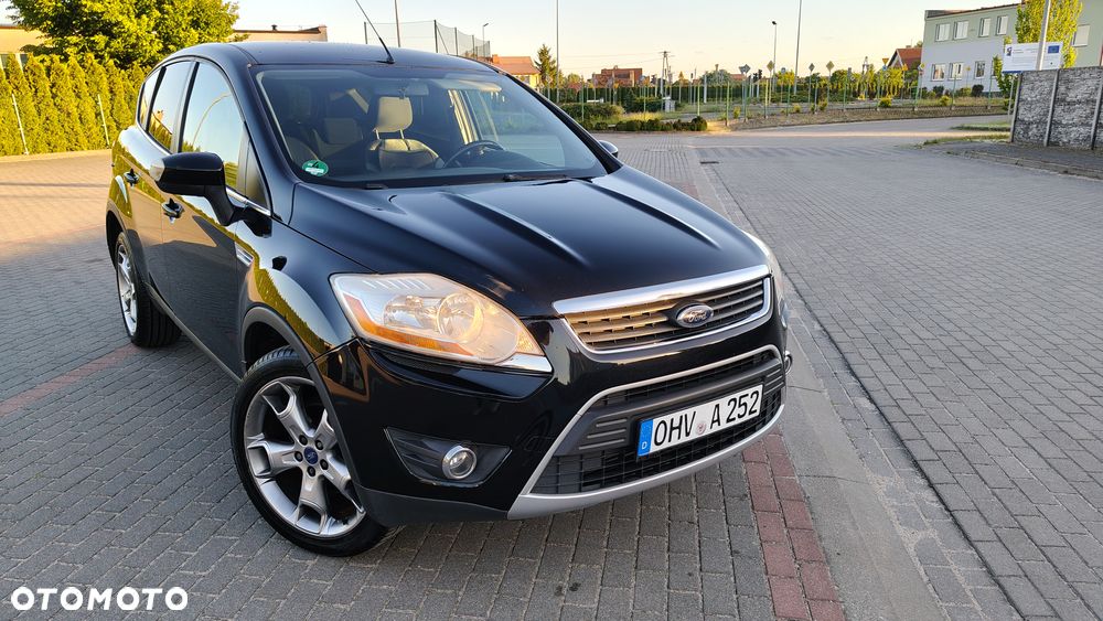 Ford Kuga 2.0 TDCi 2x4 Titanium - 19