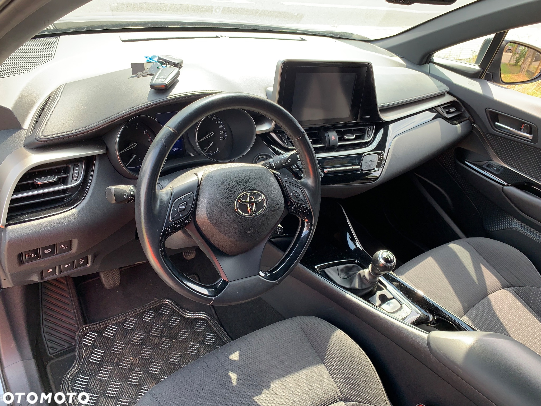 Toyota C-HR 1.2 T Premium - 12