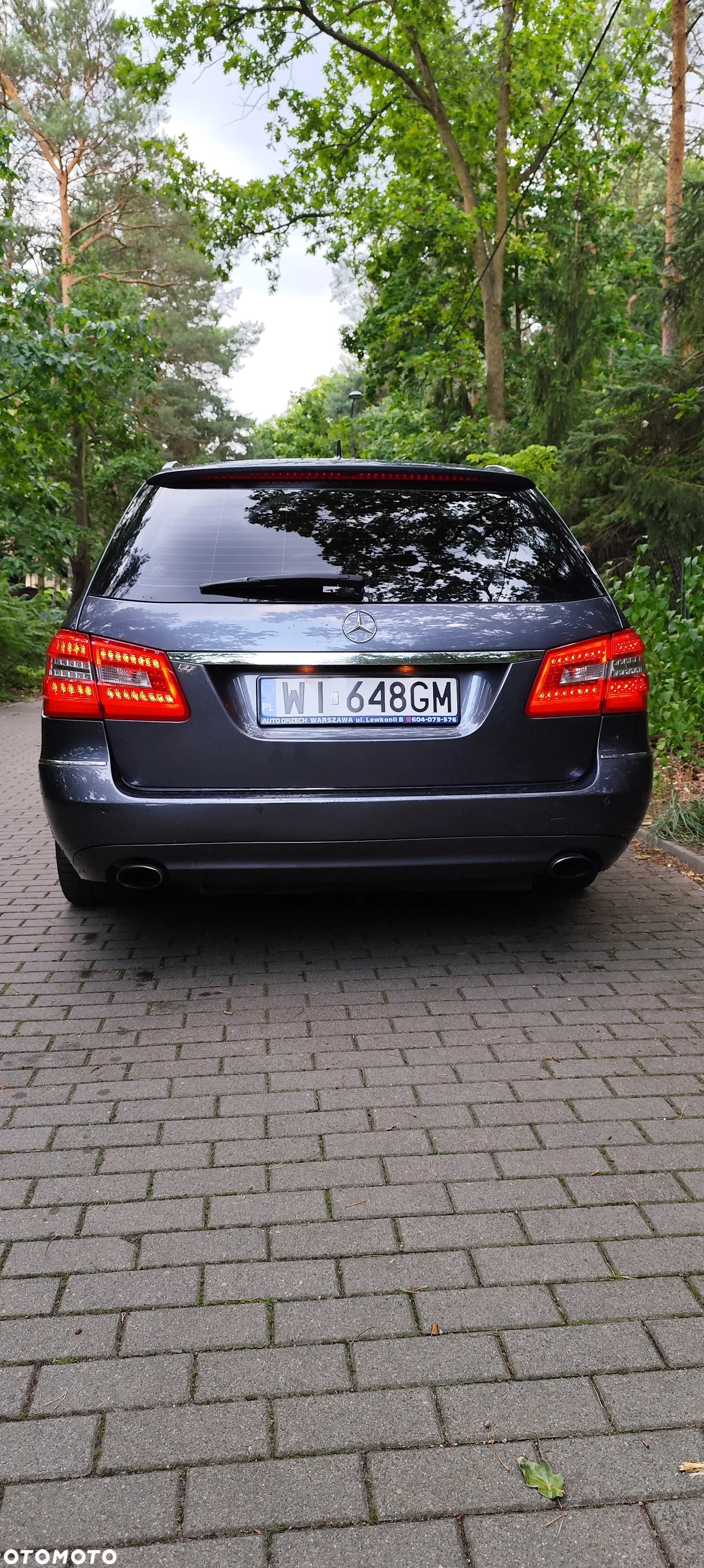 Mercedes-Benz Klasa E 350 T CDI DPF 4Matic BlueEFFICIENCY 7G-TRONIC Avantgarde - 4