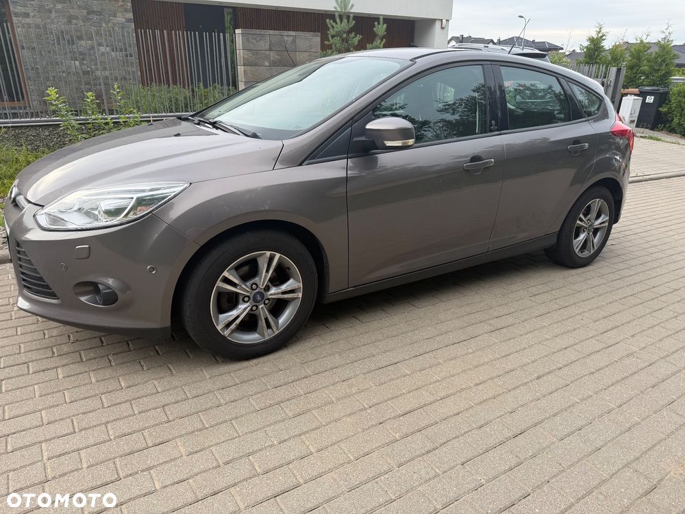 Ford Focus 1.0 EcoBoost Start-Stopp-System Champions Edition - 4