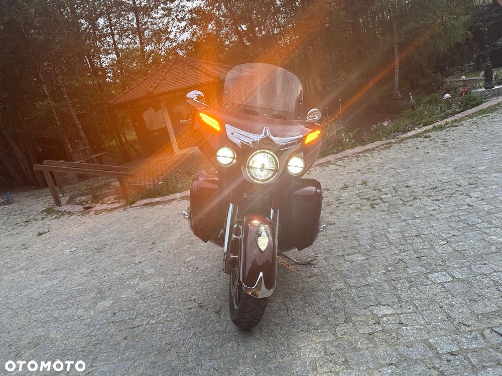 Indian Roadmaster - 14