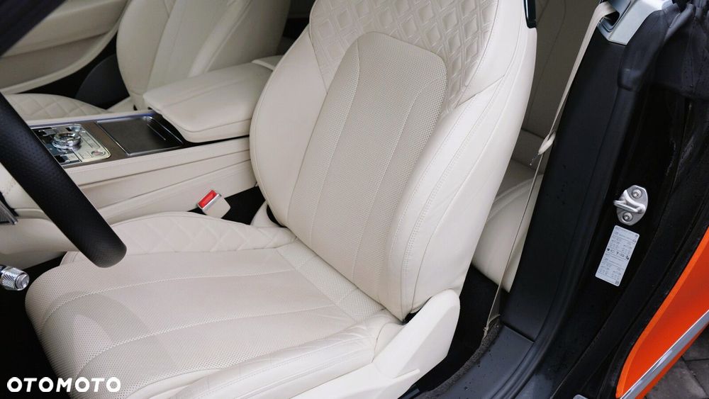 Bentley Continental GT - 15