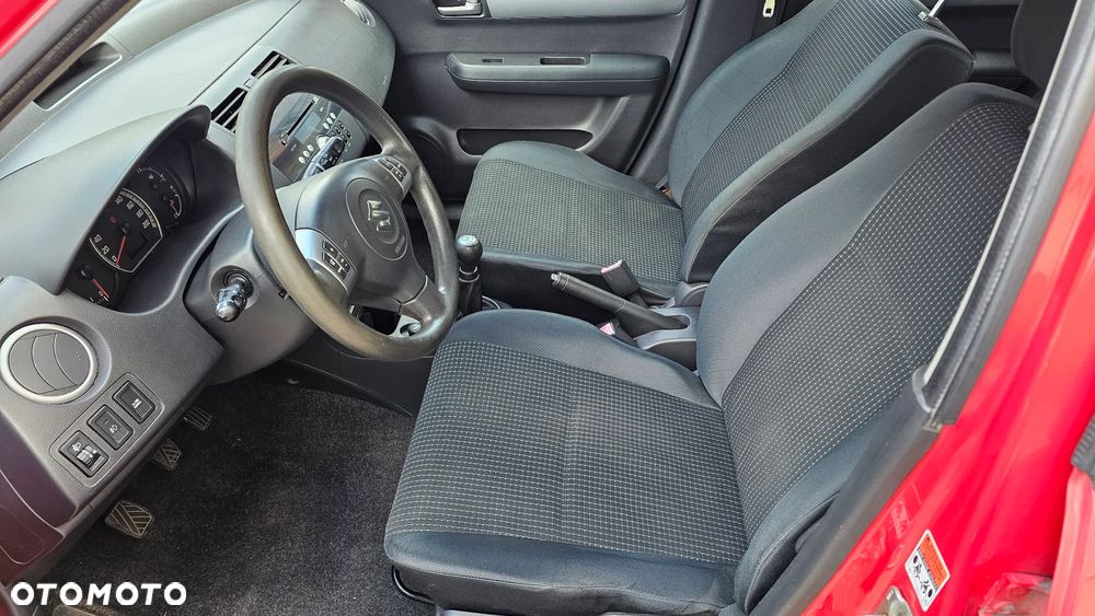 Suzuki Swift 1.3 Comfort - 21