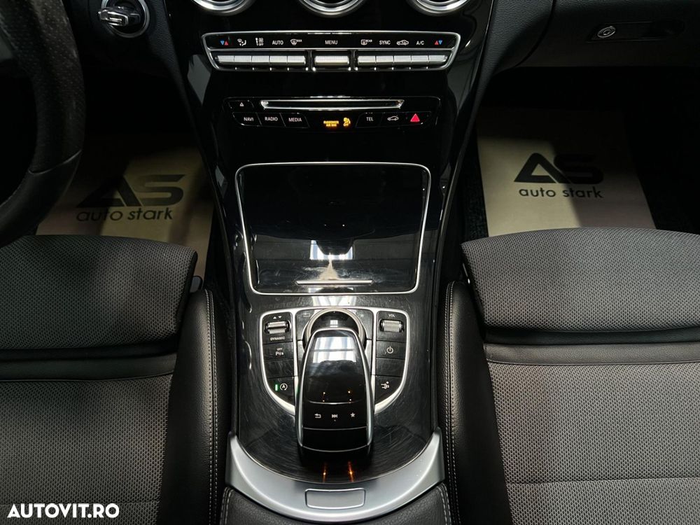 Mercedes-Benz C 220 d 4MATIC 9G-TRONIC - 35