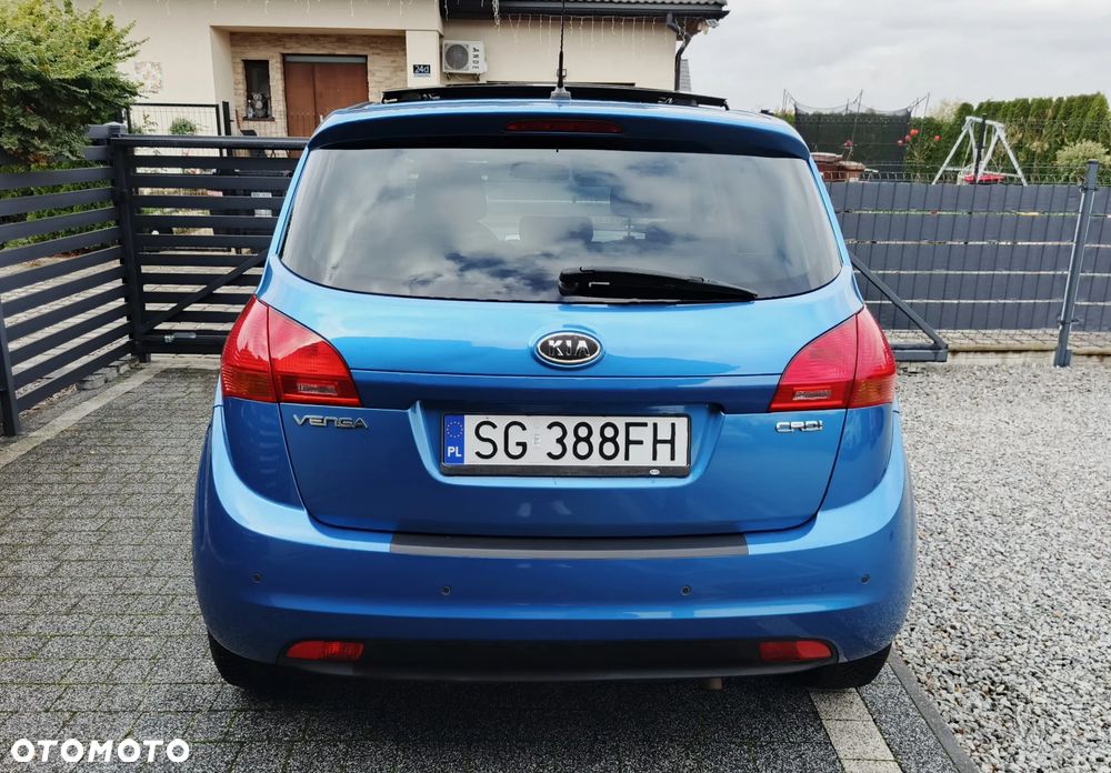 Kia Venga 1.6 CRDi 128 Business Line - 13