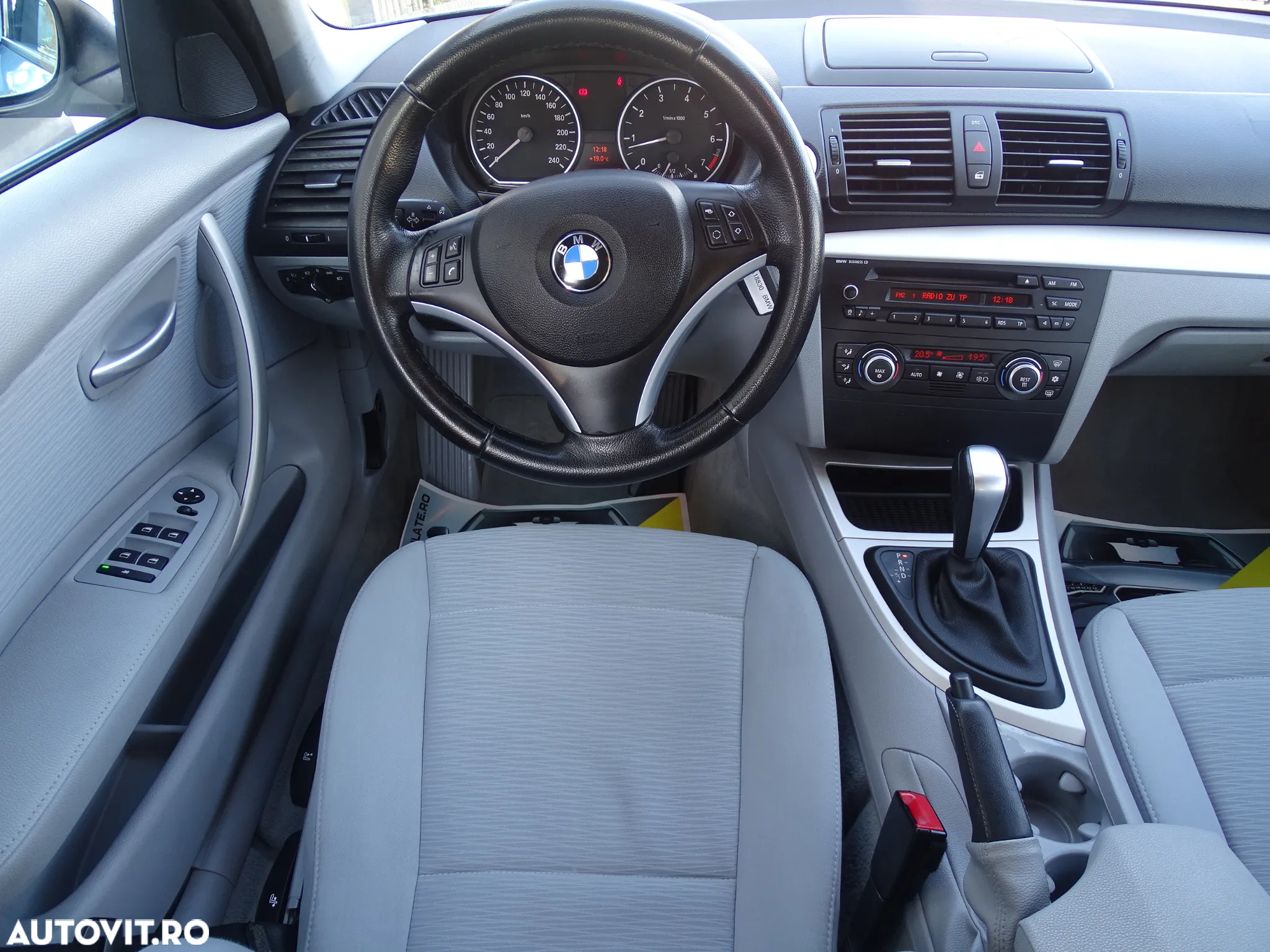 BMW Seria 1 118i Aut. Edition Lifestyle - 6