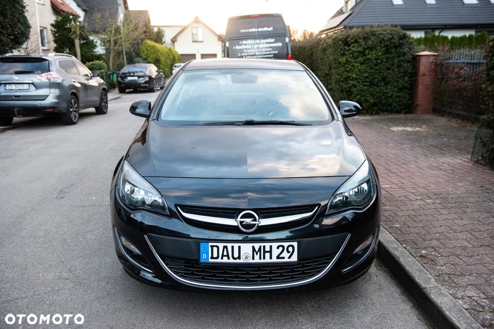 Opel Astra - 2