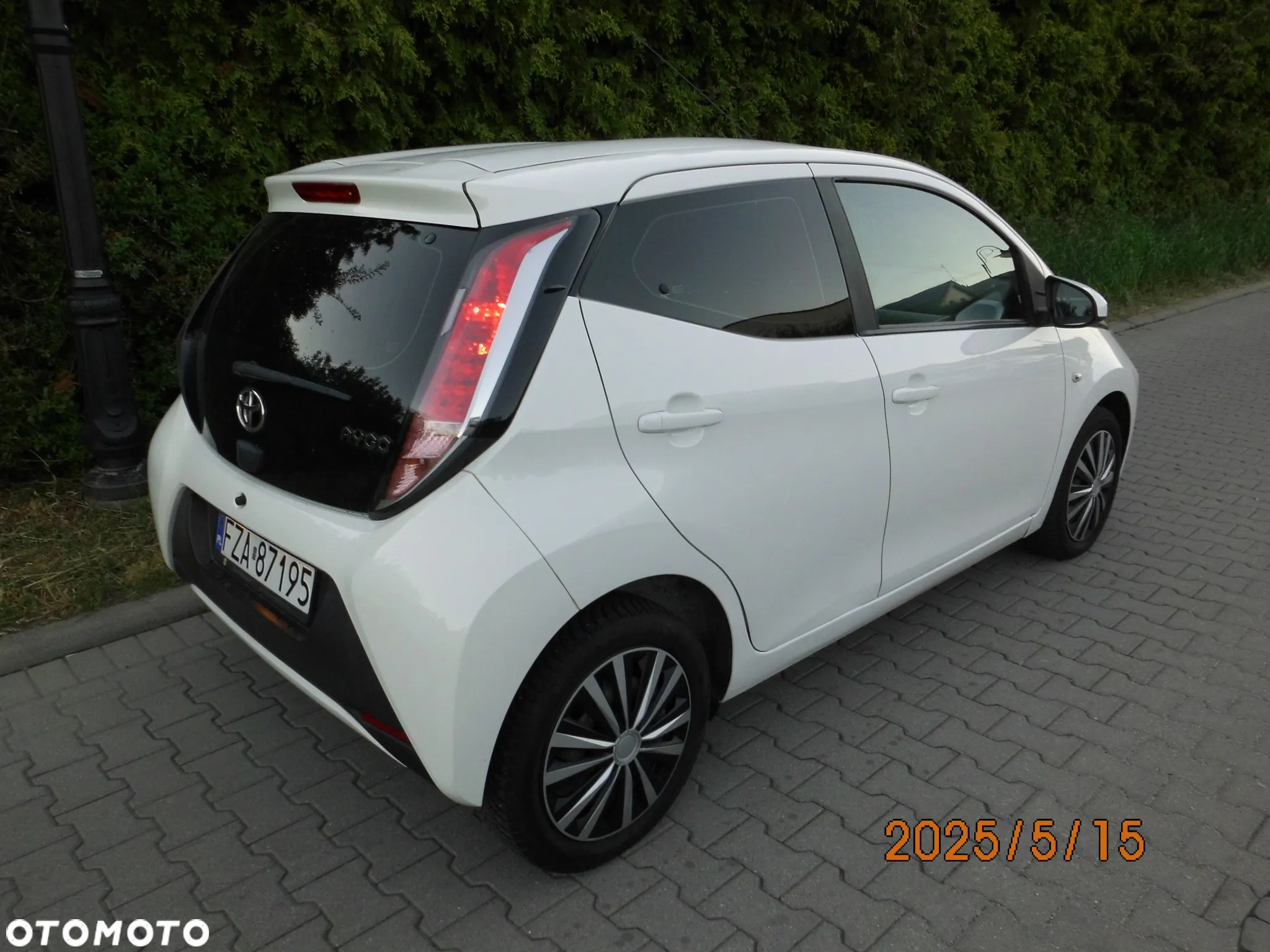 Toyota Aygo x-play touch - 6