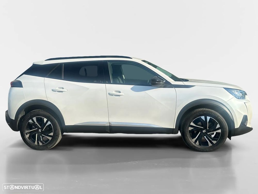 Peugeot 2008 1.2 PureTech Allure EAT8 - 7