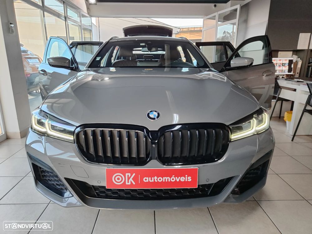 BMW 530 e Pack Desportivo M - 20