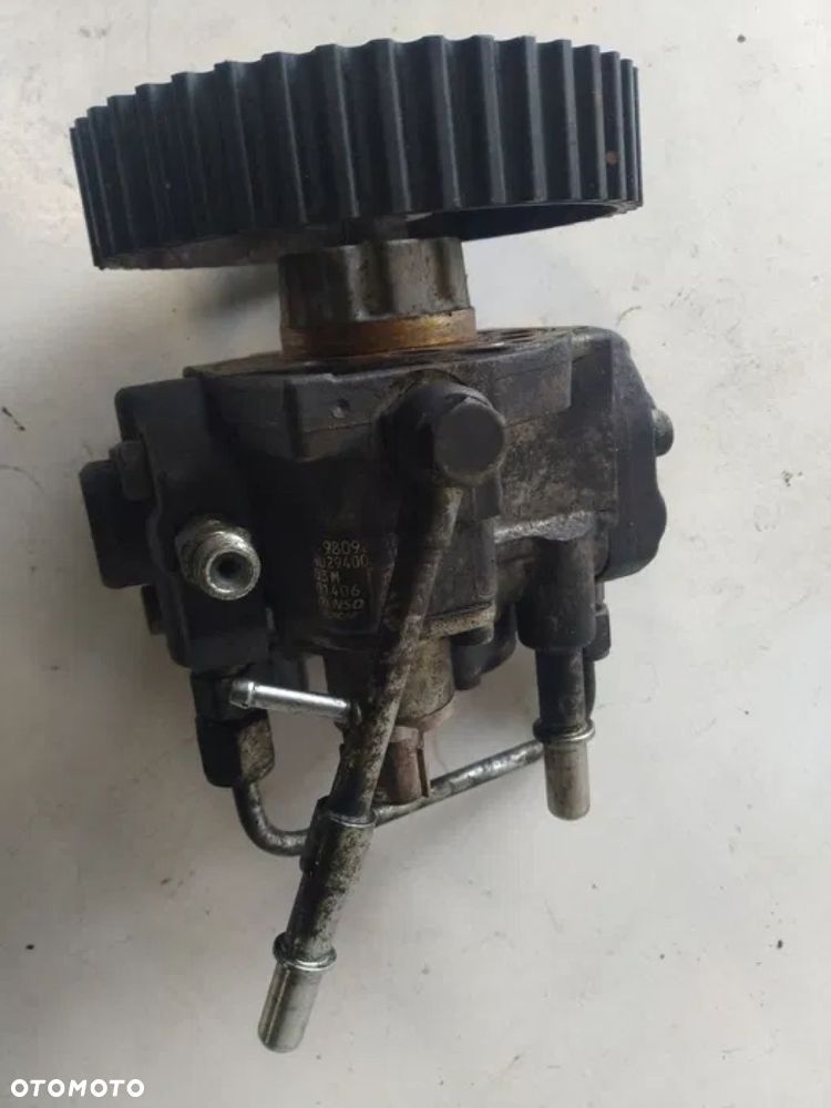 Pompa wtryskowa peugeot 1.4 hdi - 2