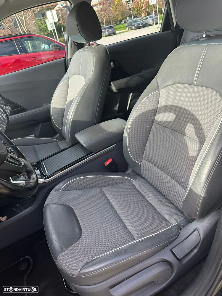 Kia Niro - 13