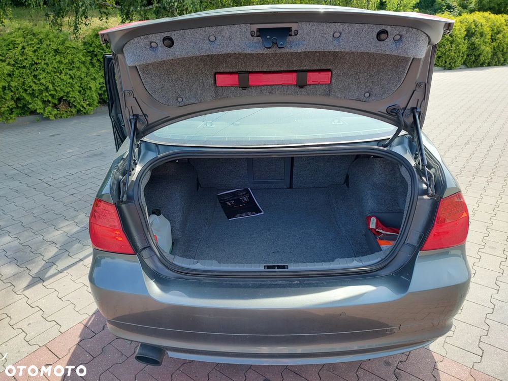 BMW Seria 3 318d - 9