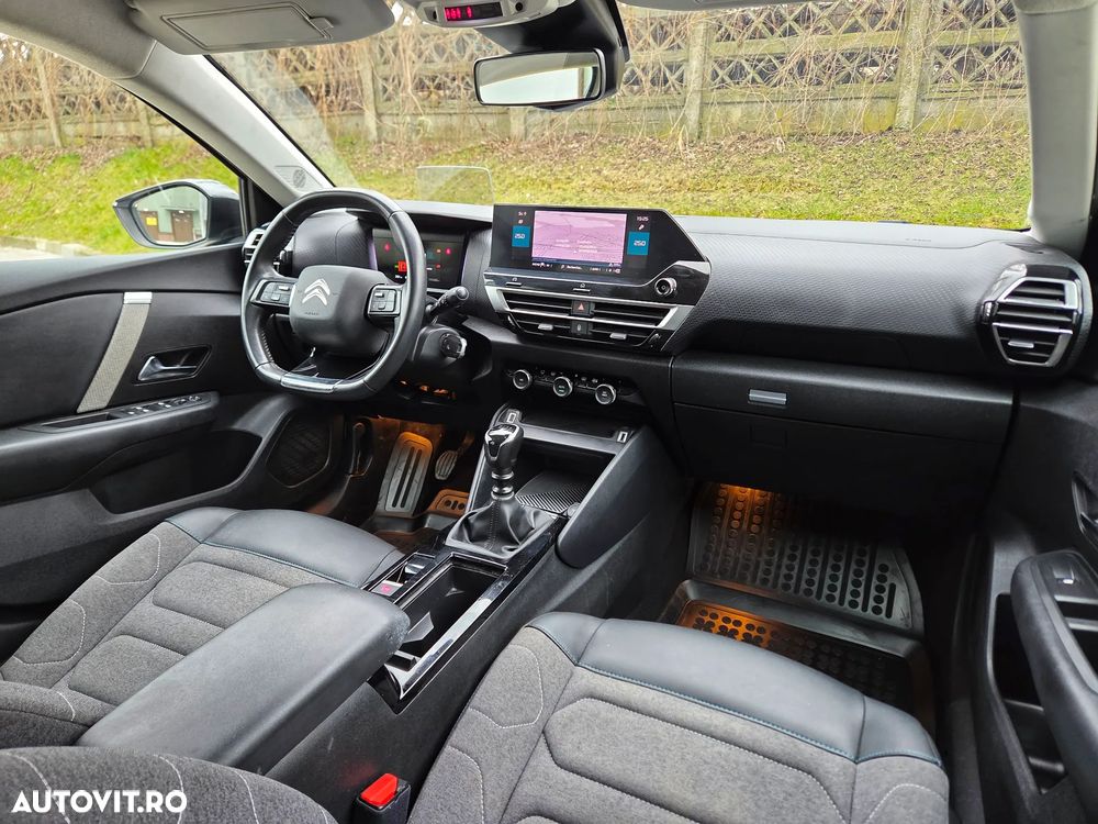 Citroën C4 PureTech 130 Stop&Start FEEL PACK - 14