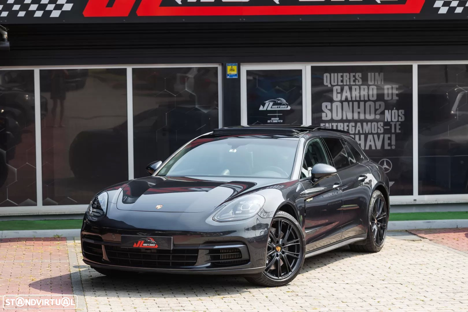 Porsche Panamera Sport Turismo 4S E-Hybrid - 4