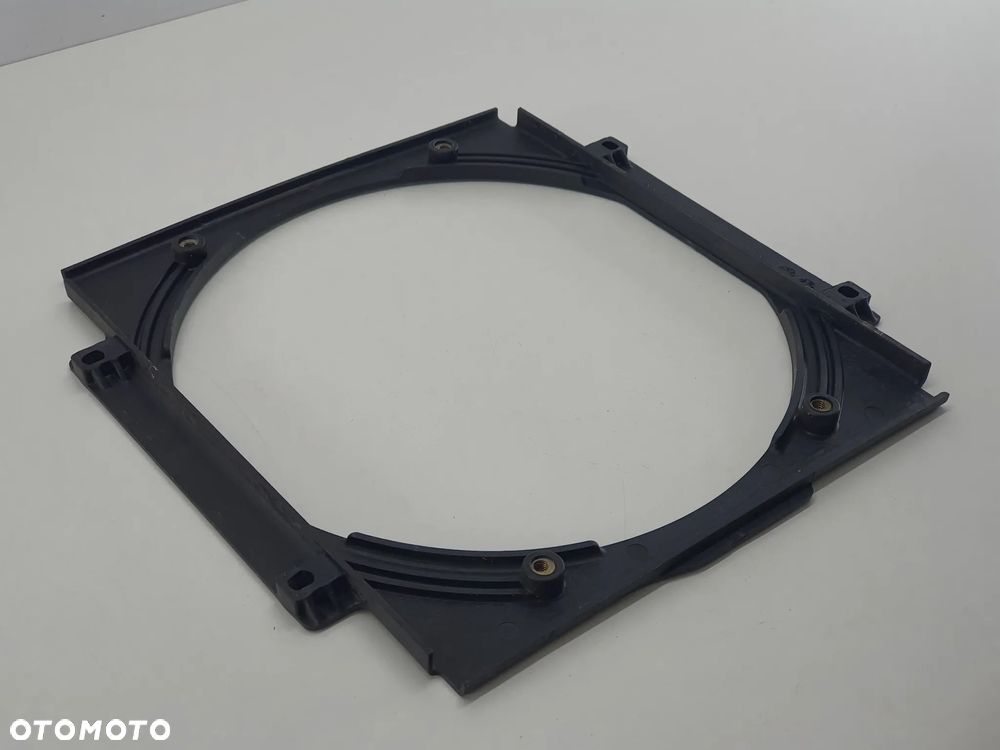 RAMKA WENTYLATORA MOCOWANIE  TGB BLADE 550 - 3
