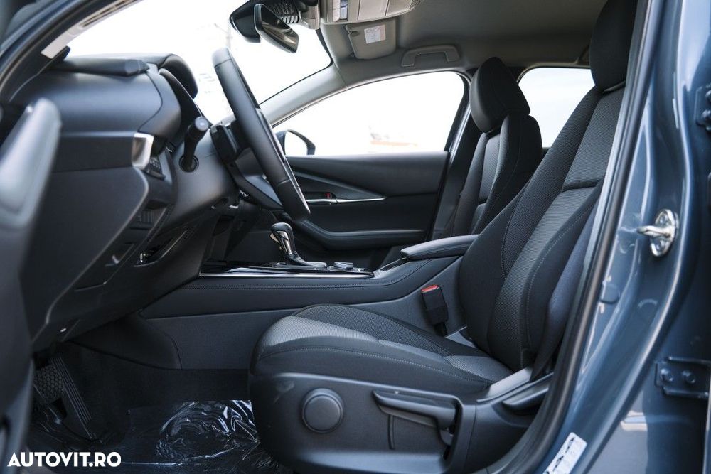 Mazda CX-30 - 17
