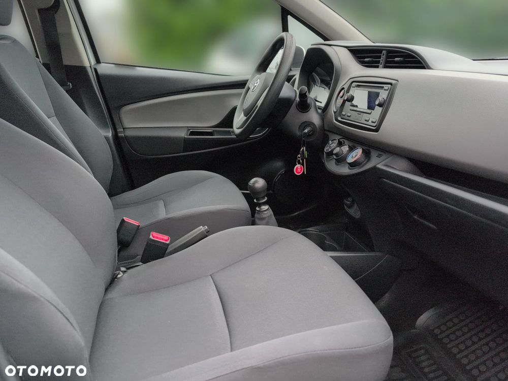 Toyota Yaris - 9