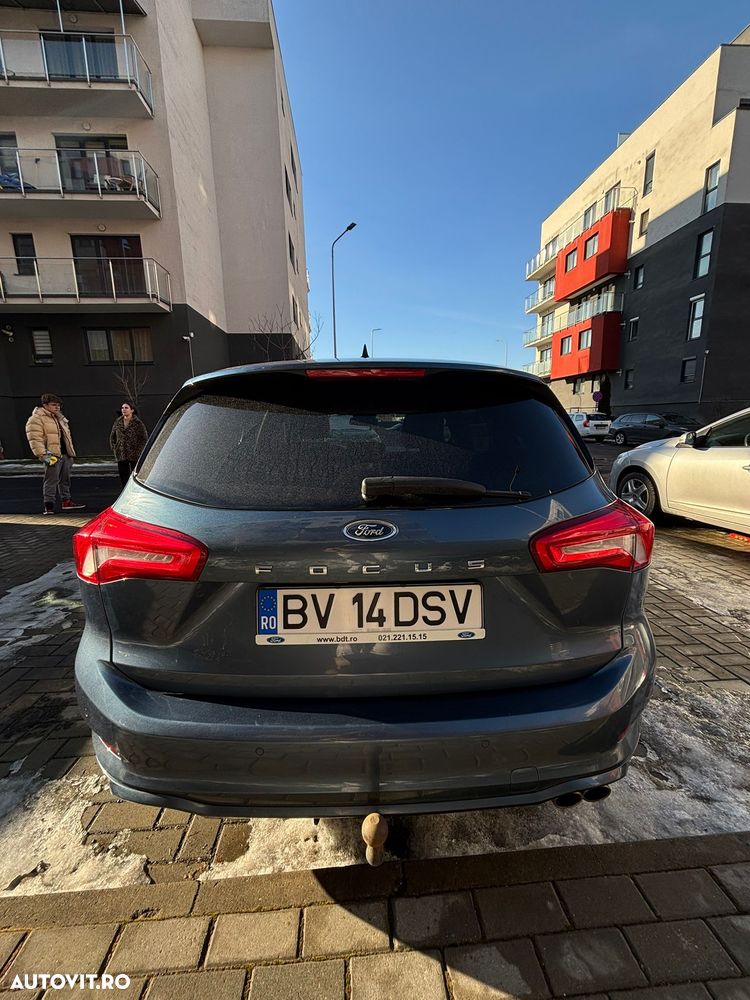 Ford Focus 1.5 EcoBlue Start-Stopp-System Aut. ST-LINE - 4