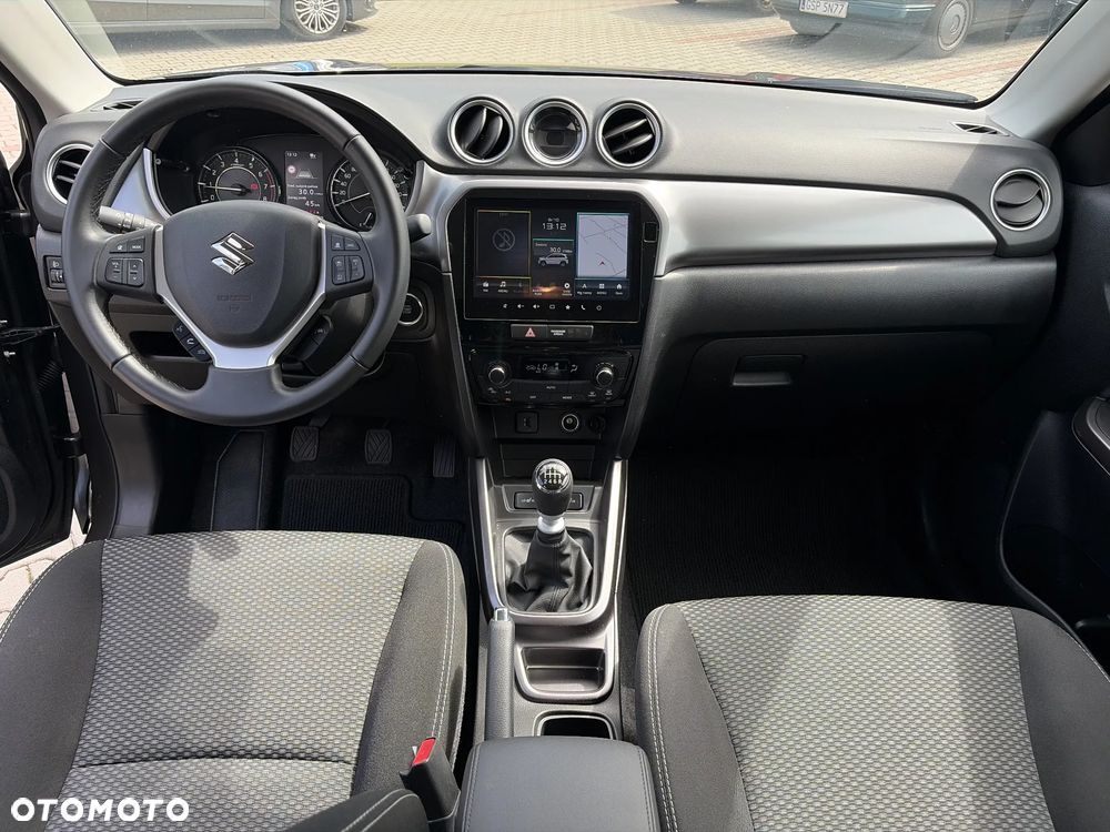 Suzuki Vitara 1.4 Boosterjet mHEV Premium Plus 2WD - 26