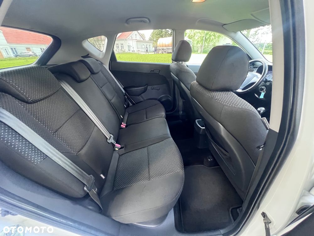 Hyundai i30 1.4 Blue Comfort - 18