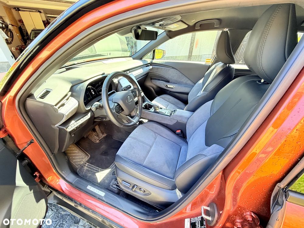 Lexus LBX 1.5 Hybrid Original Edition - 7