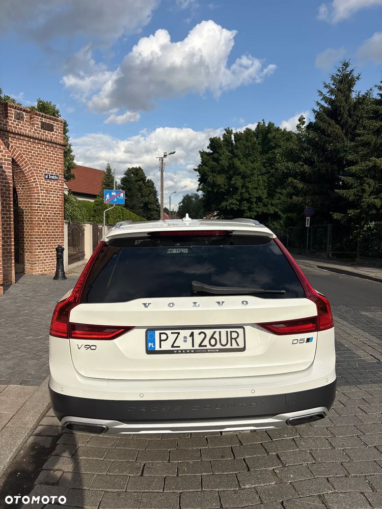 Volvo V90 Cross Country D5 AWD - 13