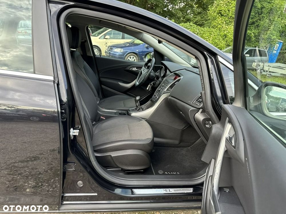 Opel Astra - 12