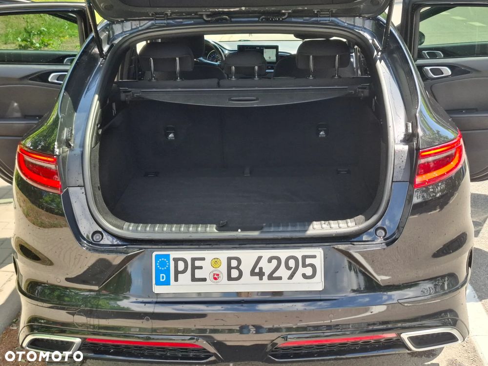 Kia ProCeed 1.5 T-GDI DCT7 OPF GT LINE - 13
