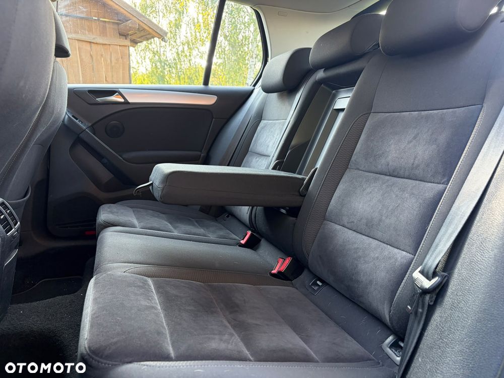 Volkswagen Golf 1.6 TDI Highline - 2